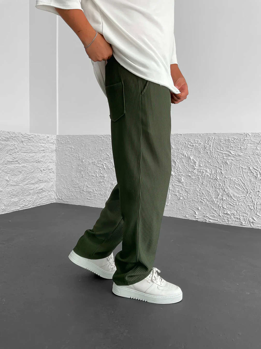 Relaxed Ribbed  Fit Trousers