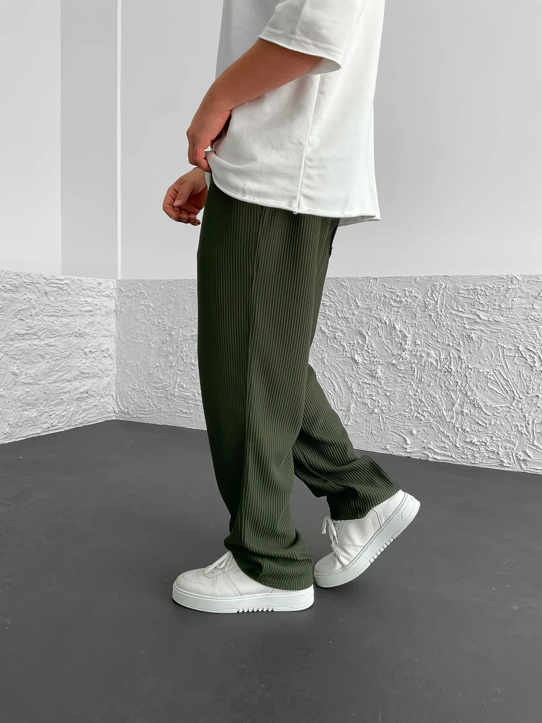 Relaxed Ribbed  Fit Trousers