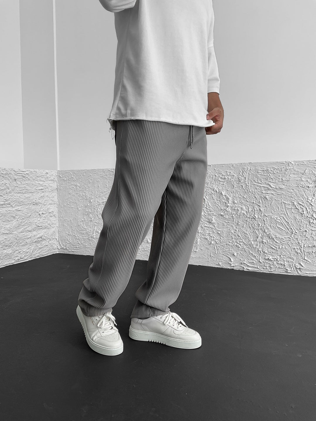 Relaxed Ribbed  Fit Trousers