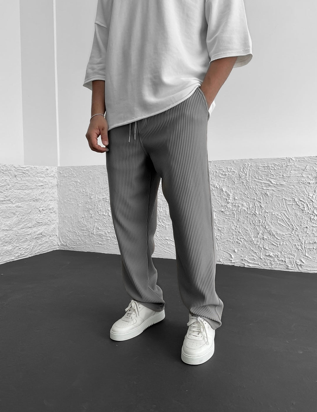 Relaxed Ribbed  Fit Trousers